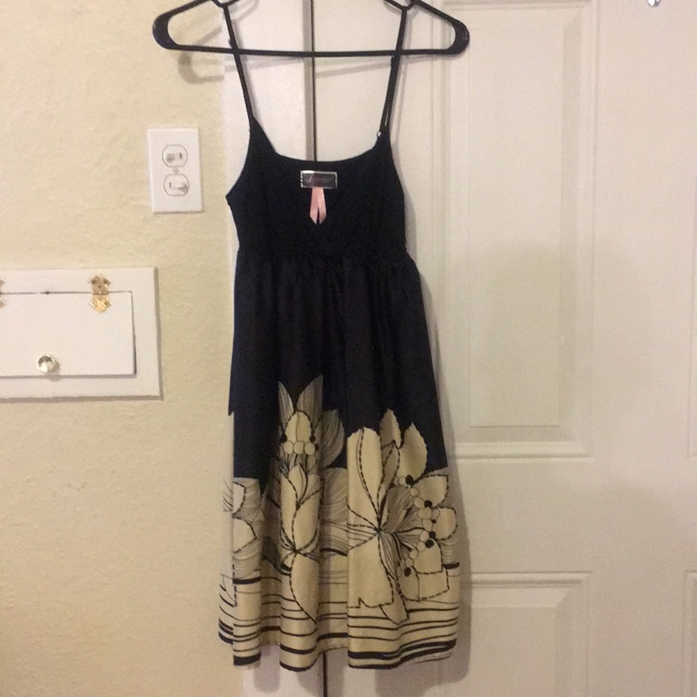 Black and cream cocktail dress.